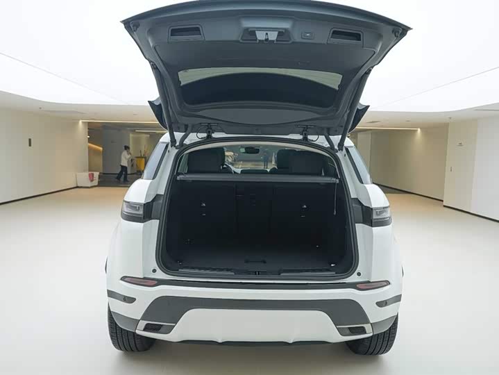 Land Rover Range Rover Evoque L Hybrid 2023 2023款 极光L P300e 插电式电动混合版