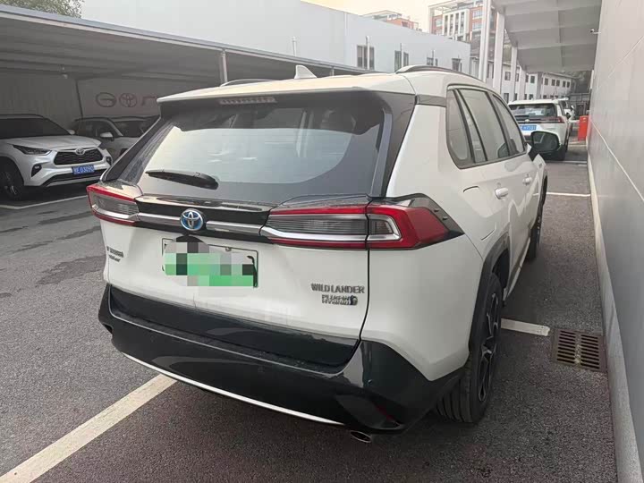 Toyota Wildlander Hybrid 2023 2023款 高性能版 2.5L 四驱激擎版