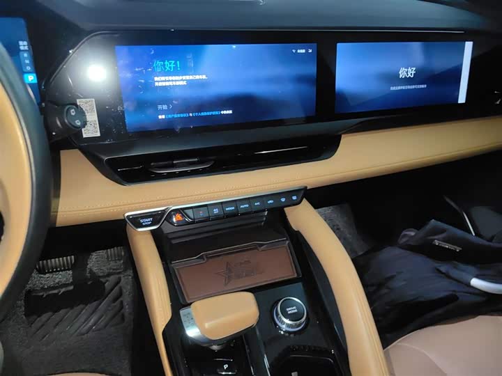 Geely Monjaro L Hybrid 2022 2022款 1.5T DHT增程电动至臻版