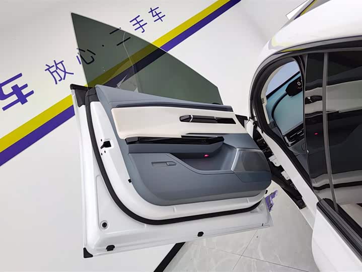 GAC Hyptec GT 2023 2023款 560后驱七翼版