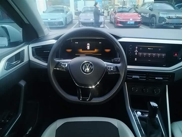 Volkswagen Polo 2023 2023款 Plus 1.5L 自动炫彩科技版