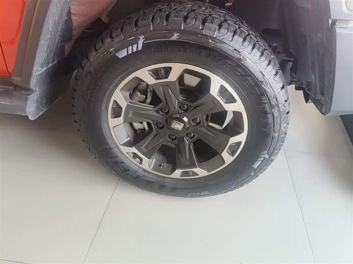 Tank 300 Hybrid 2025 2025款 Hi4-T 37.1kWh