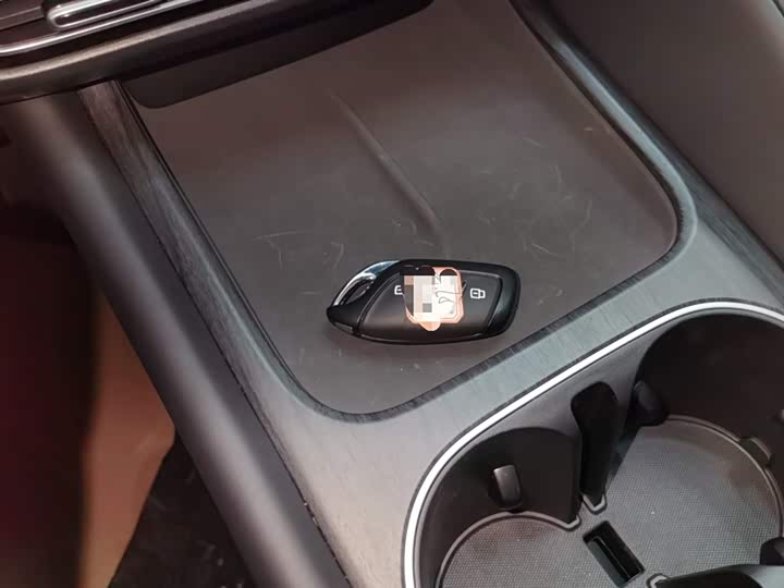 Roewe D7 2025 2025款 DMH 125km 世界冠军版