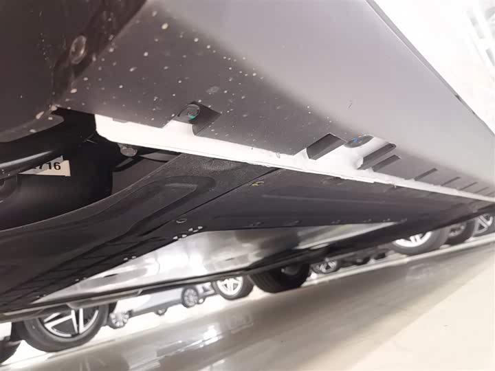 Roewe D7 2025 2025款 DMH 125km 世界冠军版