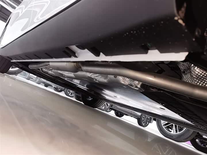 Roewe D7 2025 2025款 DMH 125km 世界冠军版