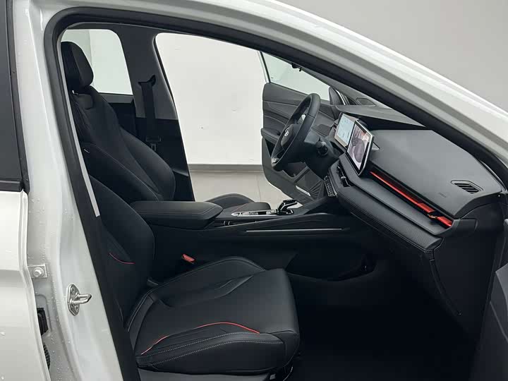 Geely Binrui 2024 2024款 缤瑞COOL 1.5T DCT龙腾版