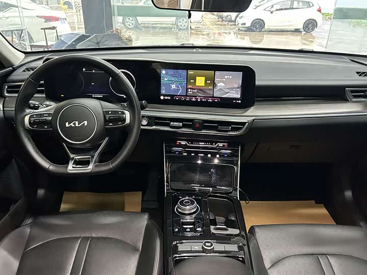 Kia K5 2021 2021款 270T CVVD 时尚版