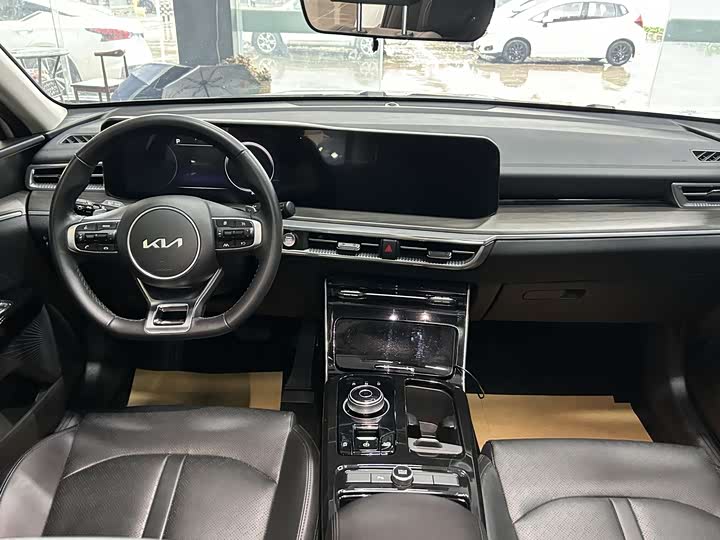 Kia K5 2021 2021款 270T CVVD 时尚版