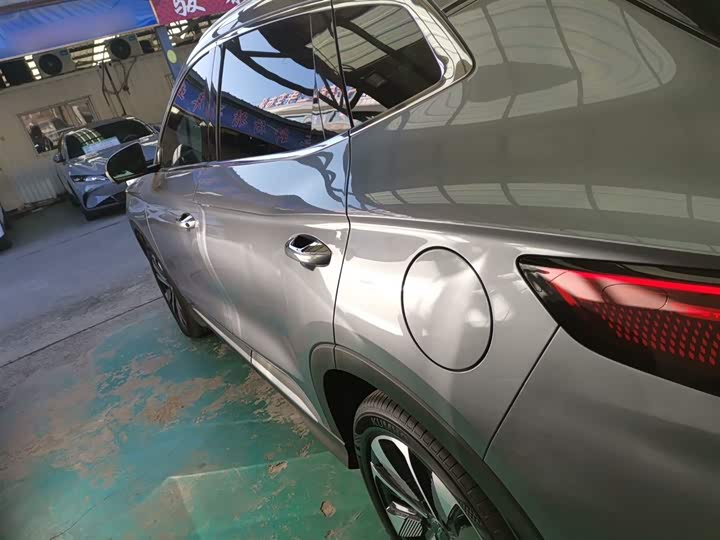 2025 BYD Song Plus Hybrid/EV