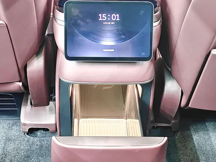 Nio ES8 2026 2026款 六座行政豪华版