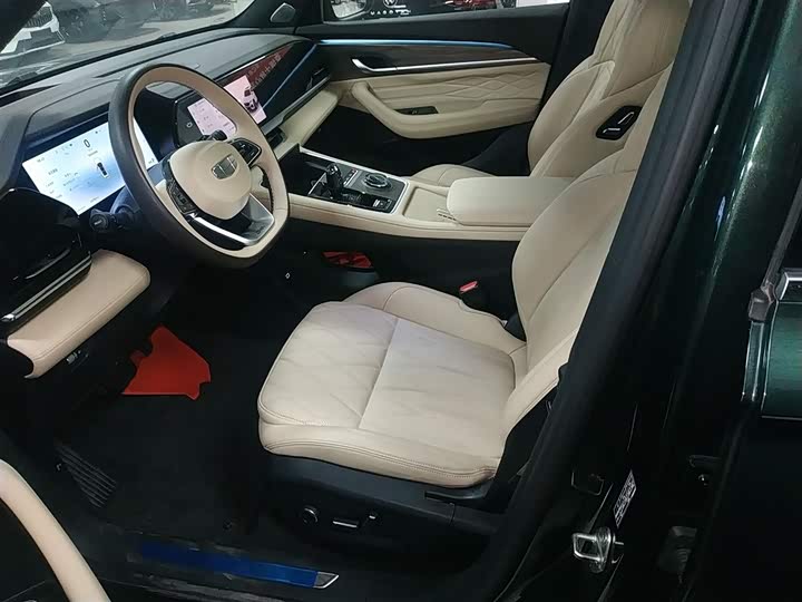 Geely Monjaro 2025 2025款 东方曜 2.0TD 自动四驱望月版