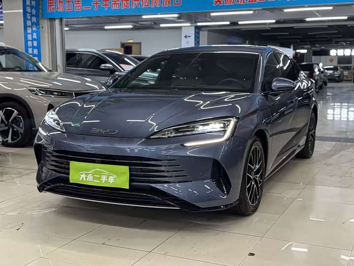 BYD Seal 07 DM-i Hybrid 2025 2025款 智驾版 DM-i 1.5L 125km 尊贵型