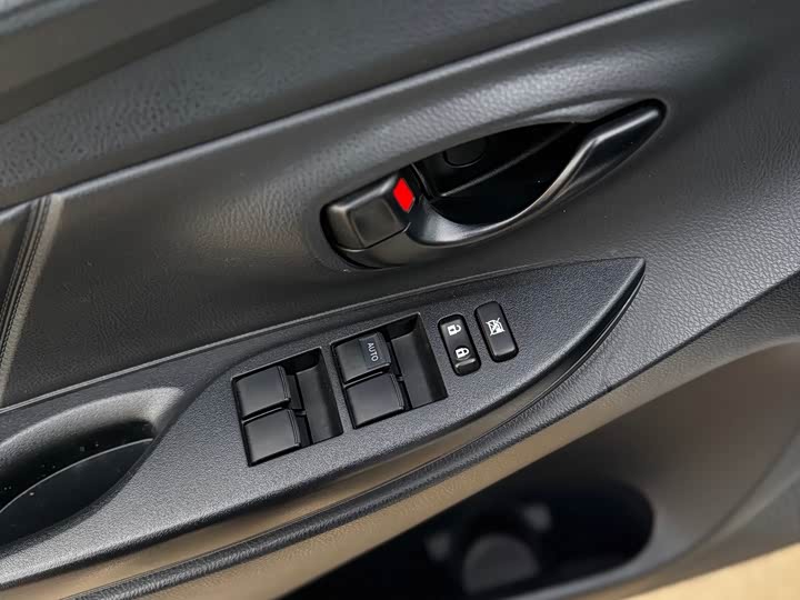 Toyota Yaris L 2022 2022款 1.5L CVT领先PLUS版