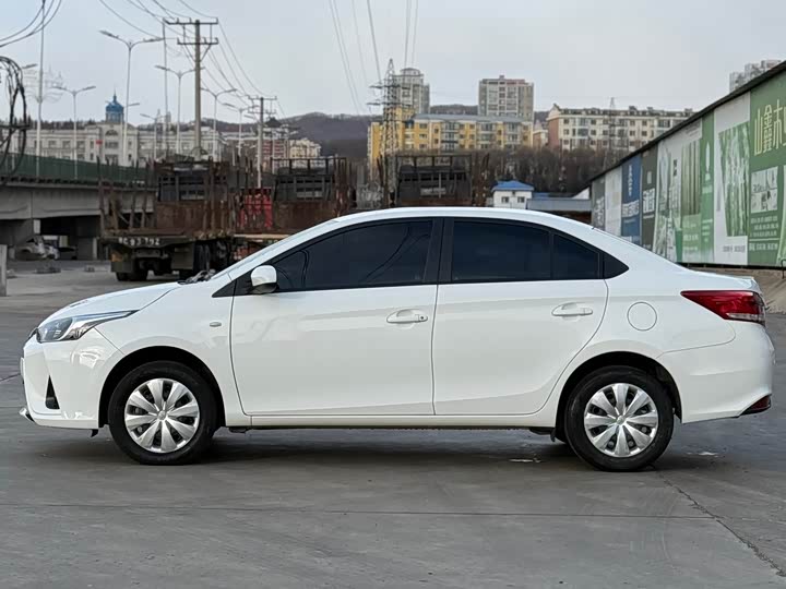 Toyota Yaris L 2022 2022款 1.5L CVT领先PLUS版