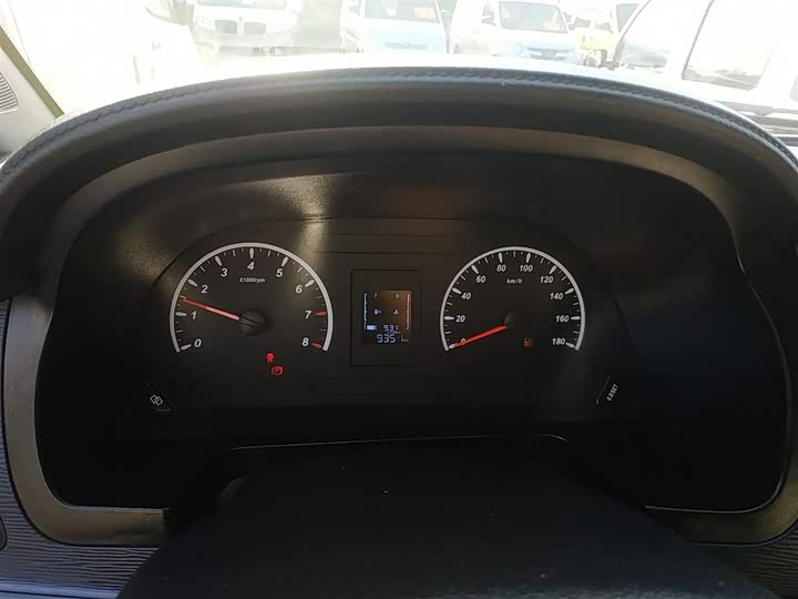 Dongfeng Forthing Lingzhi M5 2023 2023款 M5L 1.6L 基本型 7座