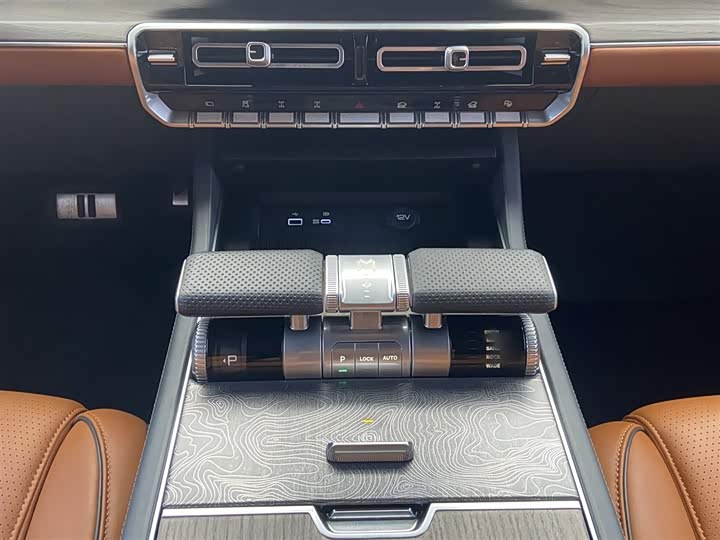 Dongfeng Mengshi M-Hero 917 2023 2023款 增程基础版