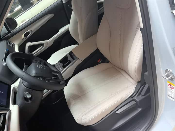 BYD Yuan Up 2025 2025款 301KM 领航型