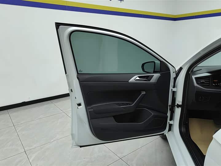 Volkswagen Polo 2023 2023款 改款 Plus 1.5L 自动纵情乐活版