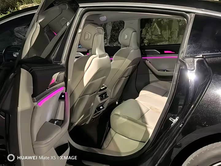 Hozon S 2022 2022款 增程版 1160km 后驱大版