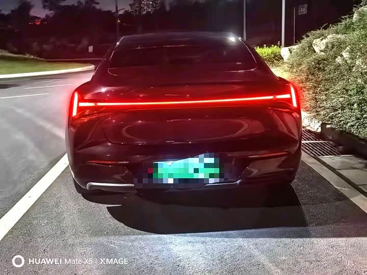 Hozon S 2022 2022款 增程版 1160km 后驱大版