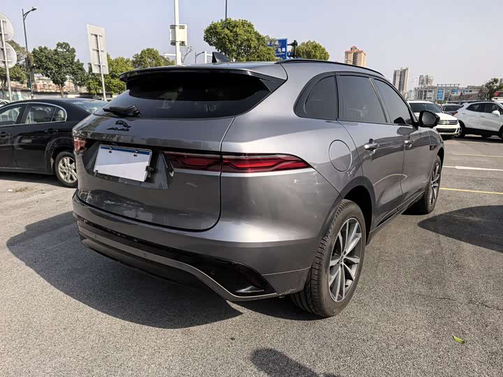 Jaguar F-Pace 2024 2024款 P250 R-Dynamic SE