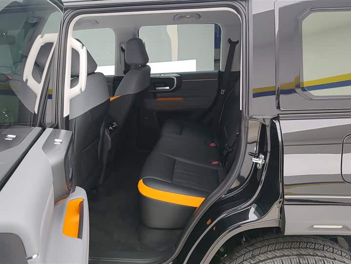 BAIC Beijing BJ40 Hybrid 2025 2025款 进阶版