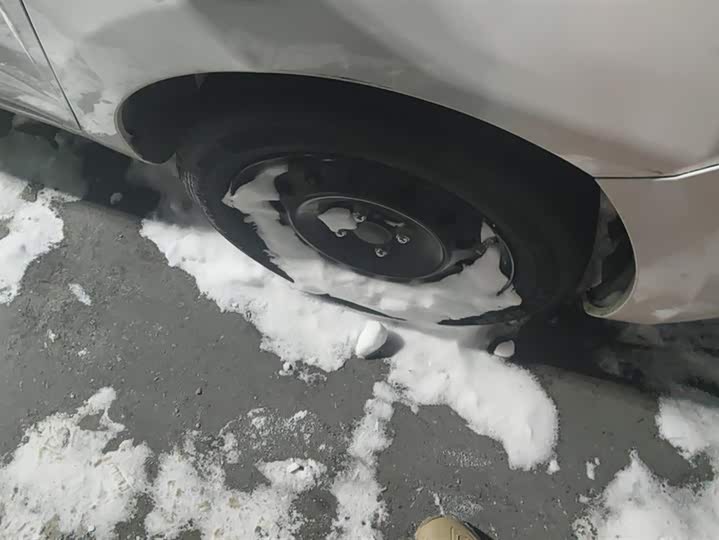 Changan BenBen E-Star 2021 2021款 国民版 多彩款 磷酸铁锂（31.95kWh）