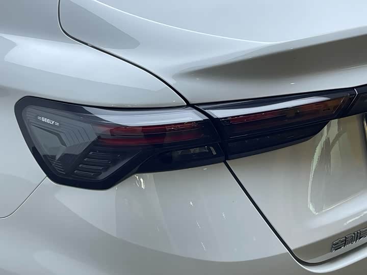 Geely Binrui 2024 2024款 缤瑞COOL 1.5T DCT龙腾版