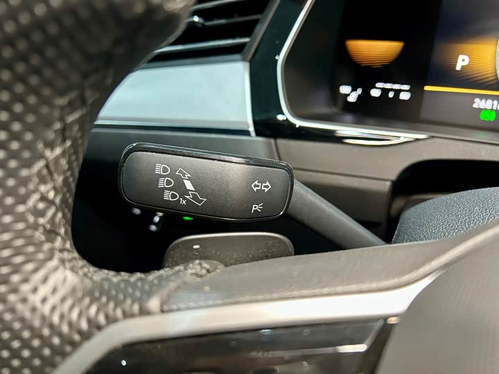 Volkswagen Magotan 2025 2025款 众享款 280TSI DSG舒适型