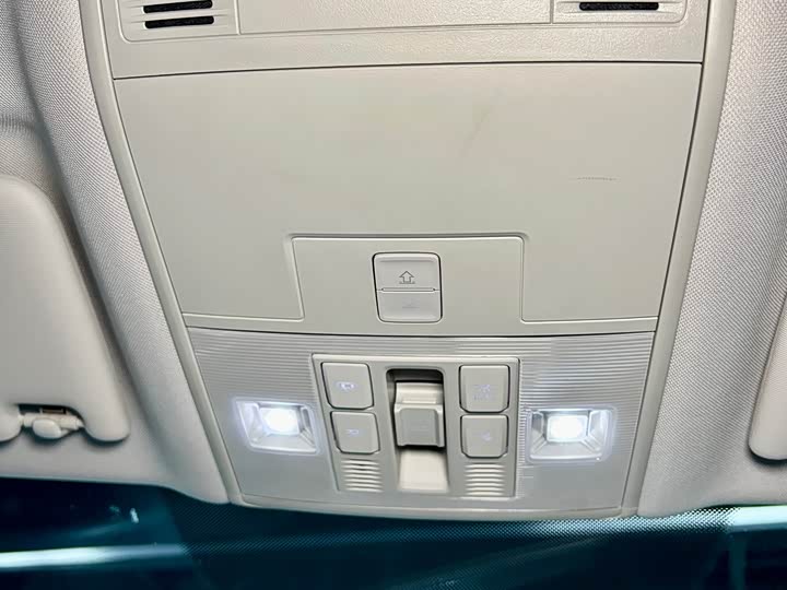 Volkswagen Magotan 2025 2025款 众享款 280TSI DSG舒适型