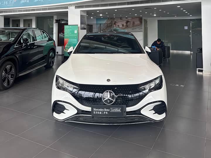 Mercedes-Benz EQE 2025 2025款 500 4MATIC 豪华版