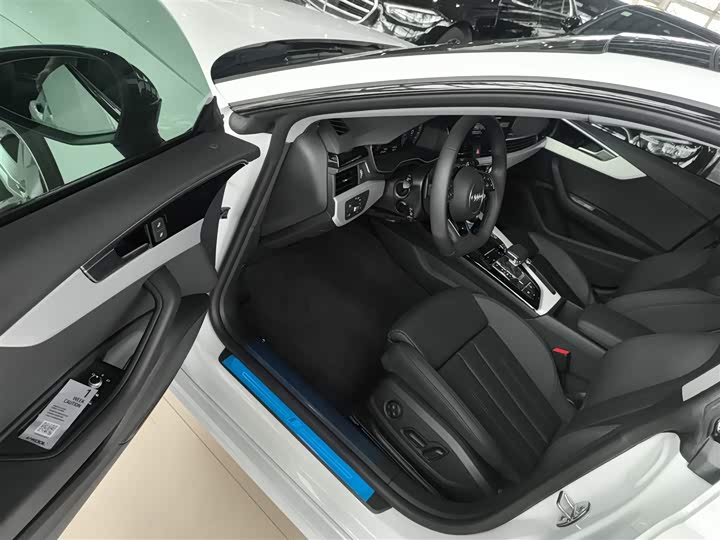 Audi A5 2024 2024款 Sportback 40 TFSI 时尚动感型