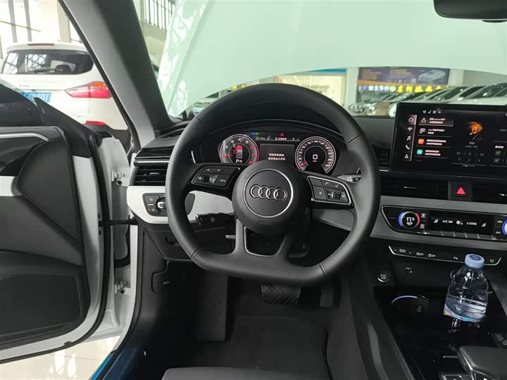 Audi A5 2024 2024款 Sportback 40 TFSI 时尚动感型