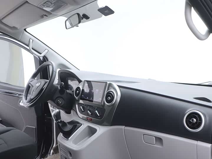 JAC Refine M3 2019 2019款 PLUS 创客版 1.8L 豪华型