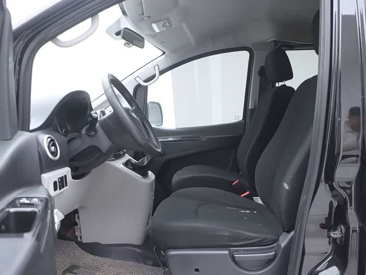 JAC Refine M3 2019 2019款 PLUS 创客版 1.8L 豪华型