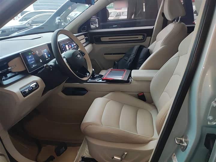 Geely Icon 2023 2023款 1.5TD 巧克力醇巧版