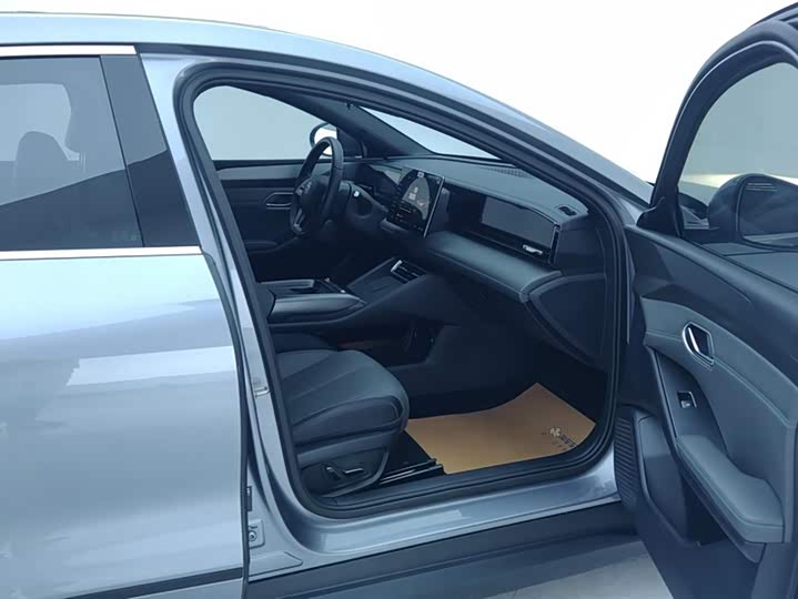 BYD Qin L 2025 2025款 EV 545KM超越型