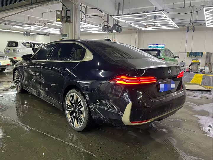 BMW 5 Series 2025 2025款 530Li 尊享型 豪华套装