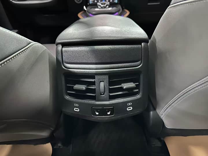 Toyota bZ3 2023 2023款 616km 长续航Premium