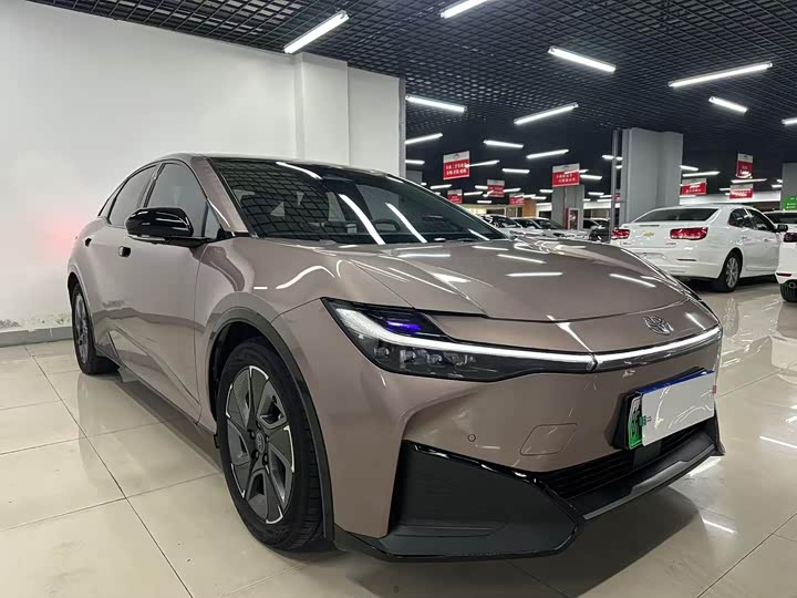 Toyota bZ3 2023 2023款 616km 长续航Premium