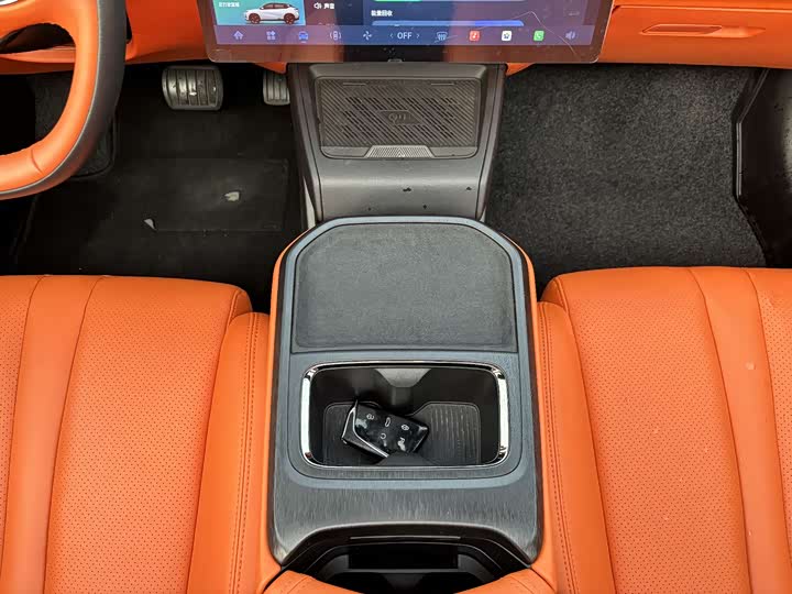 Dongfeng Aeolus L7 2024 2024款 205 Max 定制版