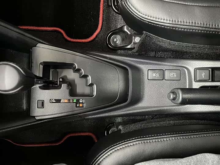 Toyota Vios 2022 2022款 1.5L 20周年纪念版