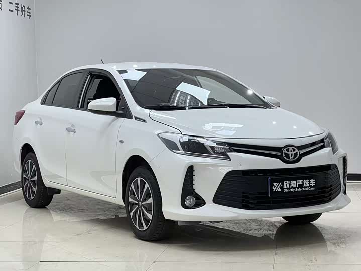 Toyota Vios 2022 2022款 1.5L 20周年纪念版