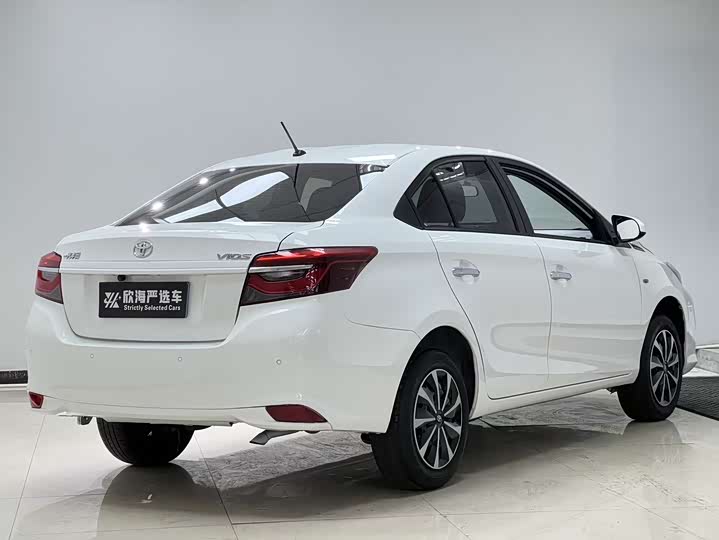 Toyota Vios 2022 2022款 1.5L 20周年纪念版