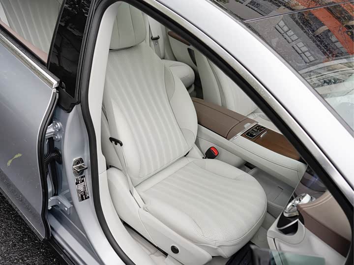 Mercedes-Benz EQS 2023 2023款 450+ 先锋版