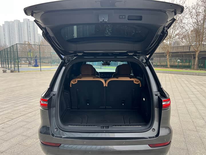 LiXiang One 2021 2021款 增程6座版