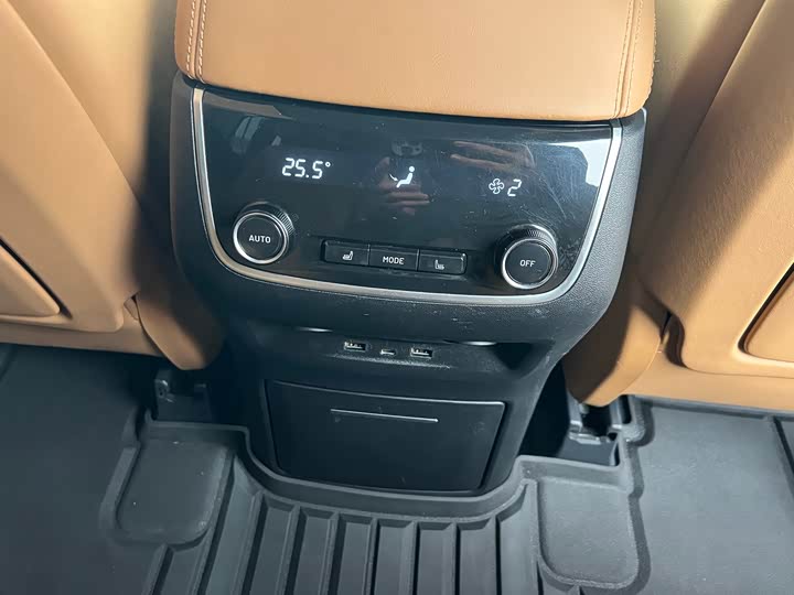 LiXiang One 2021 2021款 增程6座版