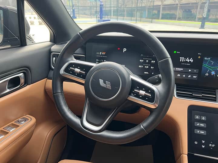 LiXiang One 2021 2021款 增程6座版