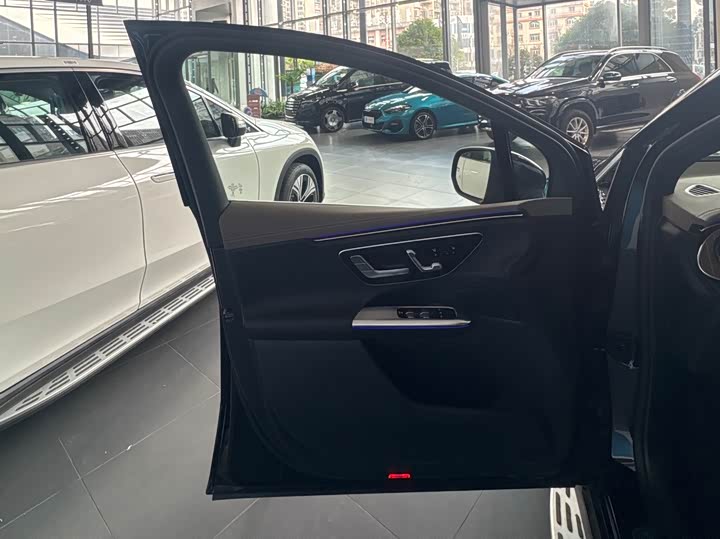 Mercedes-Benz EQE SUV 2024 2024款 500 4MATIC 先锋版