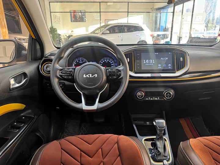 Kia KX1 2021 2021款 1.4L CVT天窗款